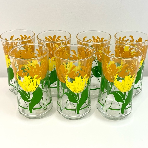Vintage 5-1/4" Drinking Glass Tumblers w Yellow Orange Flowers Unknown Maker - Picture 1 of 6